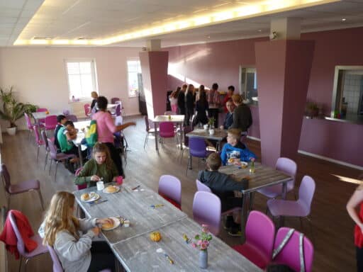 Dining room with water dispenser and snack machine