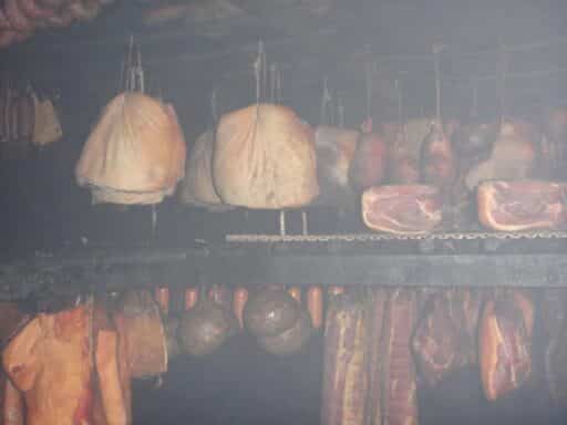 Mit Buchenholz geräuchert