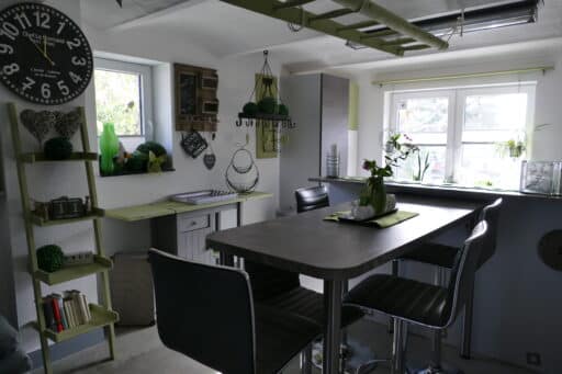 Moderne Küche im Appartement