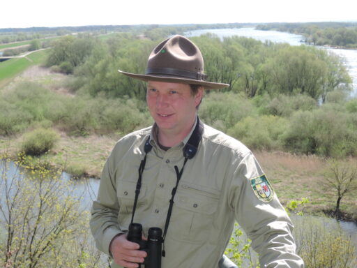 Ranger Burkhard Fellner on the Elbberg near Boizenburg