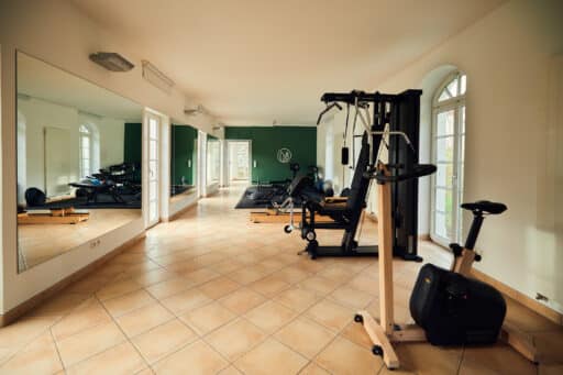 A room with sports equipment in the castle hotel.