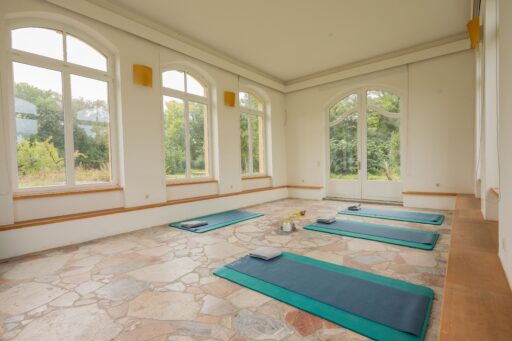 Yoga mats in the pavilion in the castle garden